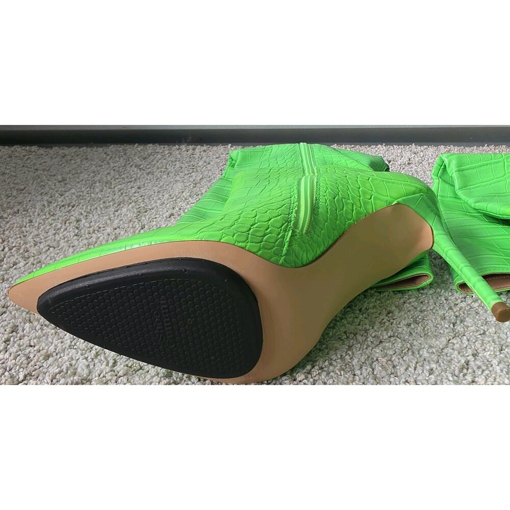 NEW Steve Madden Lime Green Knee High Boots, Size 10 - Picture 12 of 15